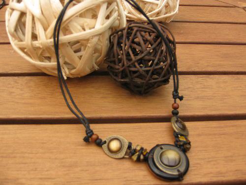 Halskette Kunsthandwerk