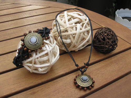 Armband und Halskette Set