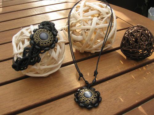 Armband und Halskette Set